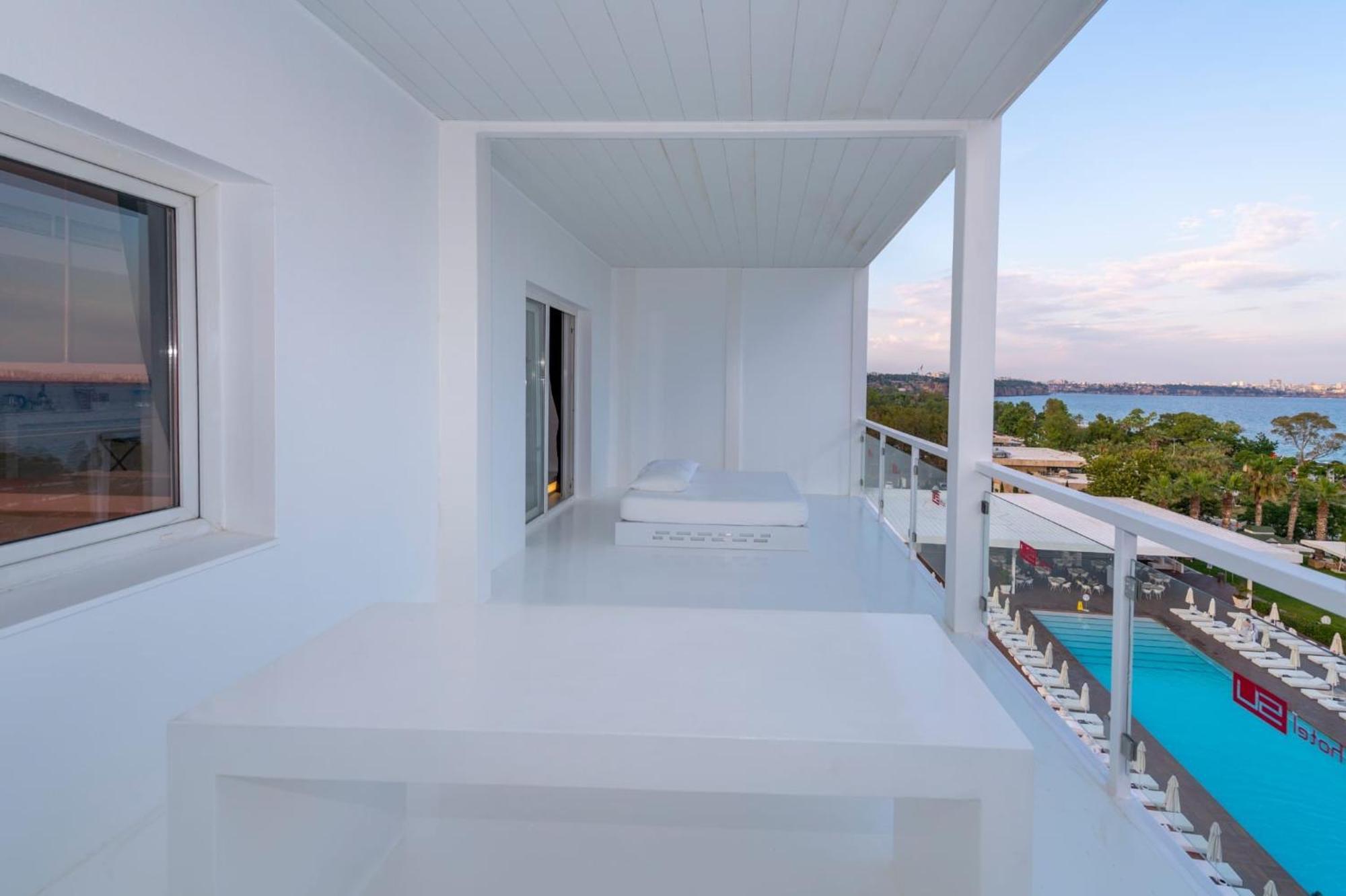 Family Room Sea View